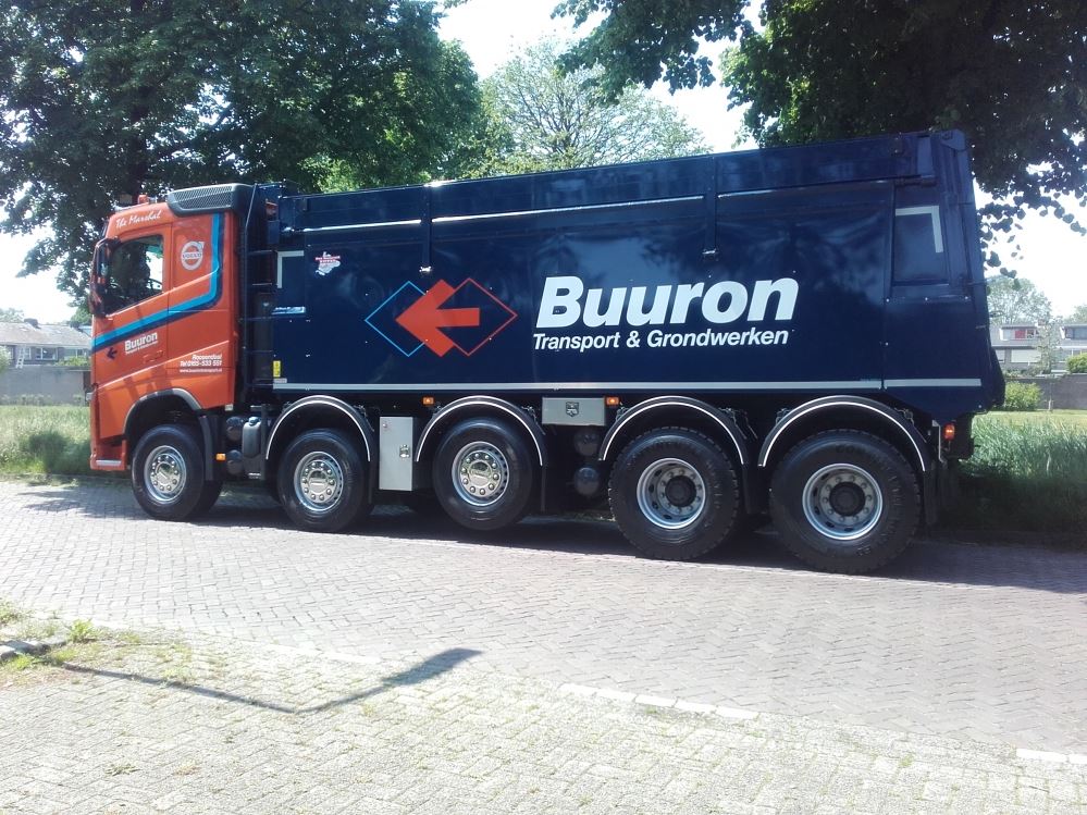 Buuron-BV-Achterover-asfaltkipper-op-Volvo-10x4-2