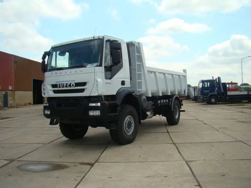 PK-Trucks-Iveco-4x4-Export-Achteroverkipper-1