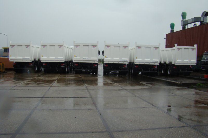 PK-Trucks-MAN-8x4-6-stuks-4