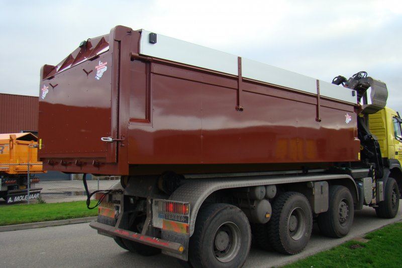 Van-Holst-BV-Container-voor-haakarmsysteem-2